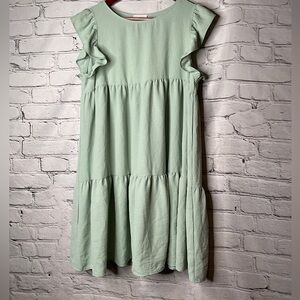 EVERLY pale green dress sz large